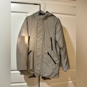 DKNY Men’s Jacket - Medium - Grey/Silver